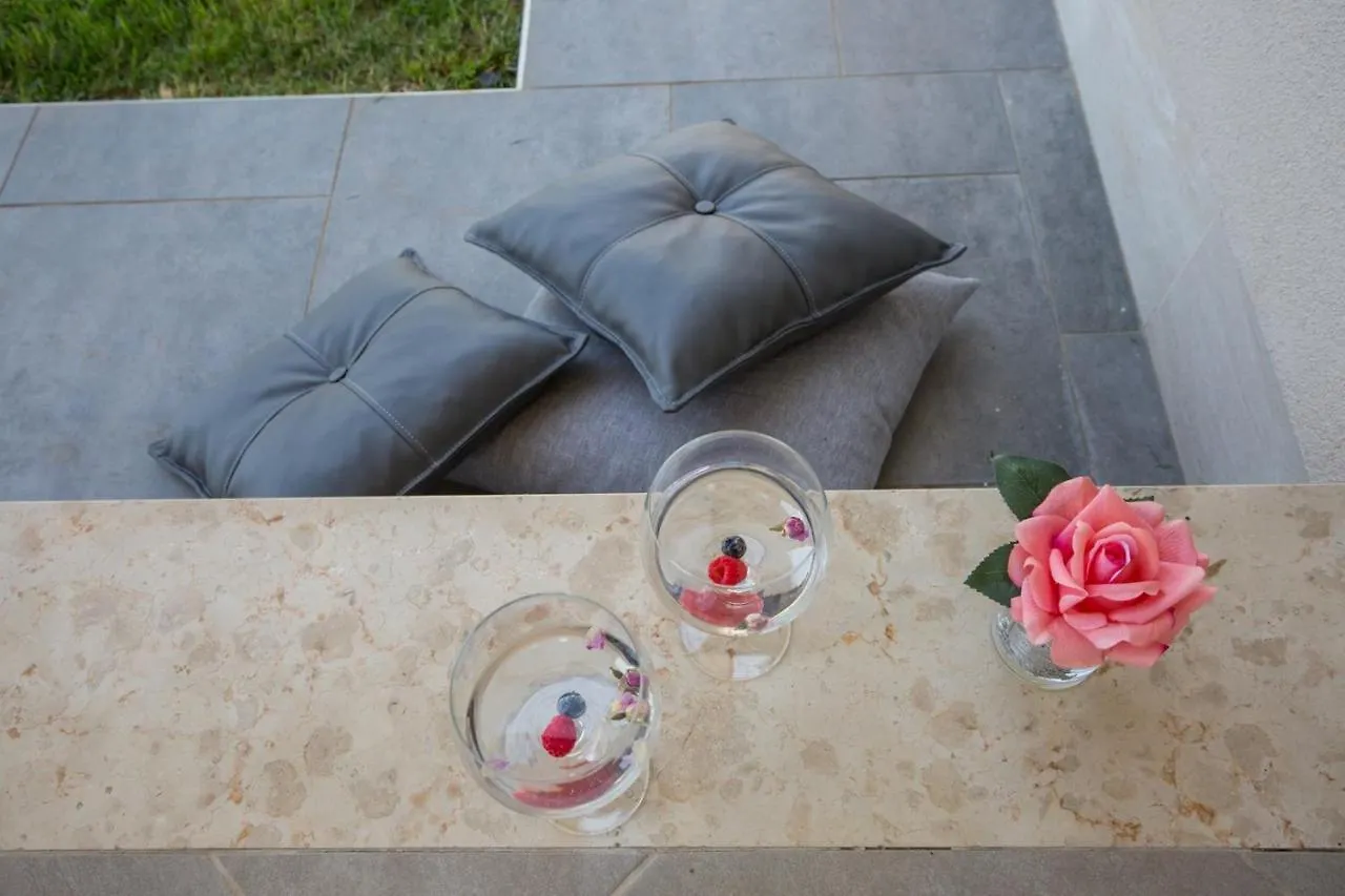 Family Villa Mare For Max 8 Person With Jacuzzi Kukci Porec Countryside Croatia
